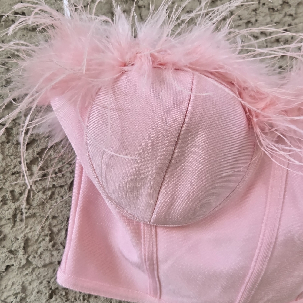 superdown Pink Feather Trim Strapless Crop Top - Picture 4 of 13